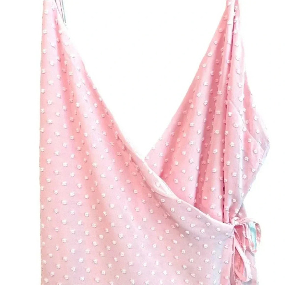 NWT Revolve Privacy Please Rasika Gown in Blush Pink Dotted Texture Size: Medium - Picture 7 of 11